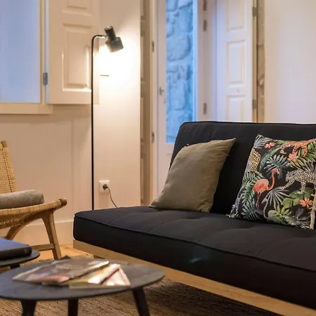 Apartman Lovelystay - Peaceful Living W/ Backyard