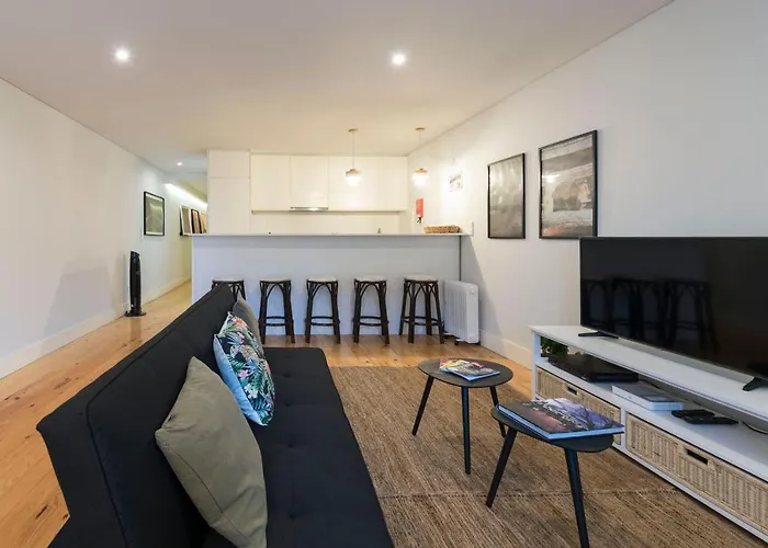 Apartment Lovelystay - Peaceful Living W/ Backyard